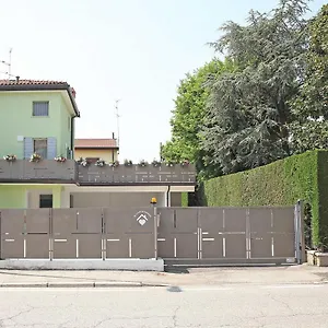  Appartamento Al Cuore Di Valeggio Italia