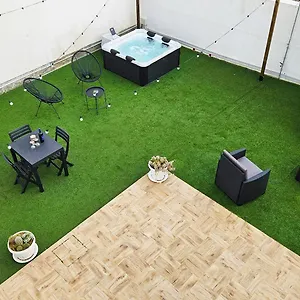 Stabile Hospitality Frühstückspension